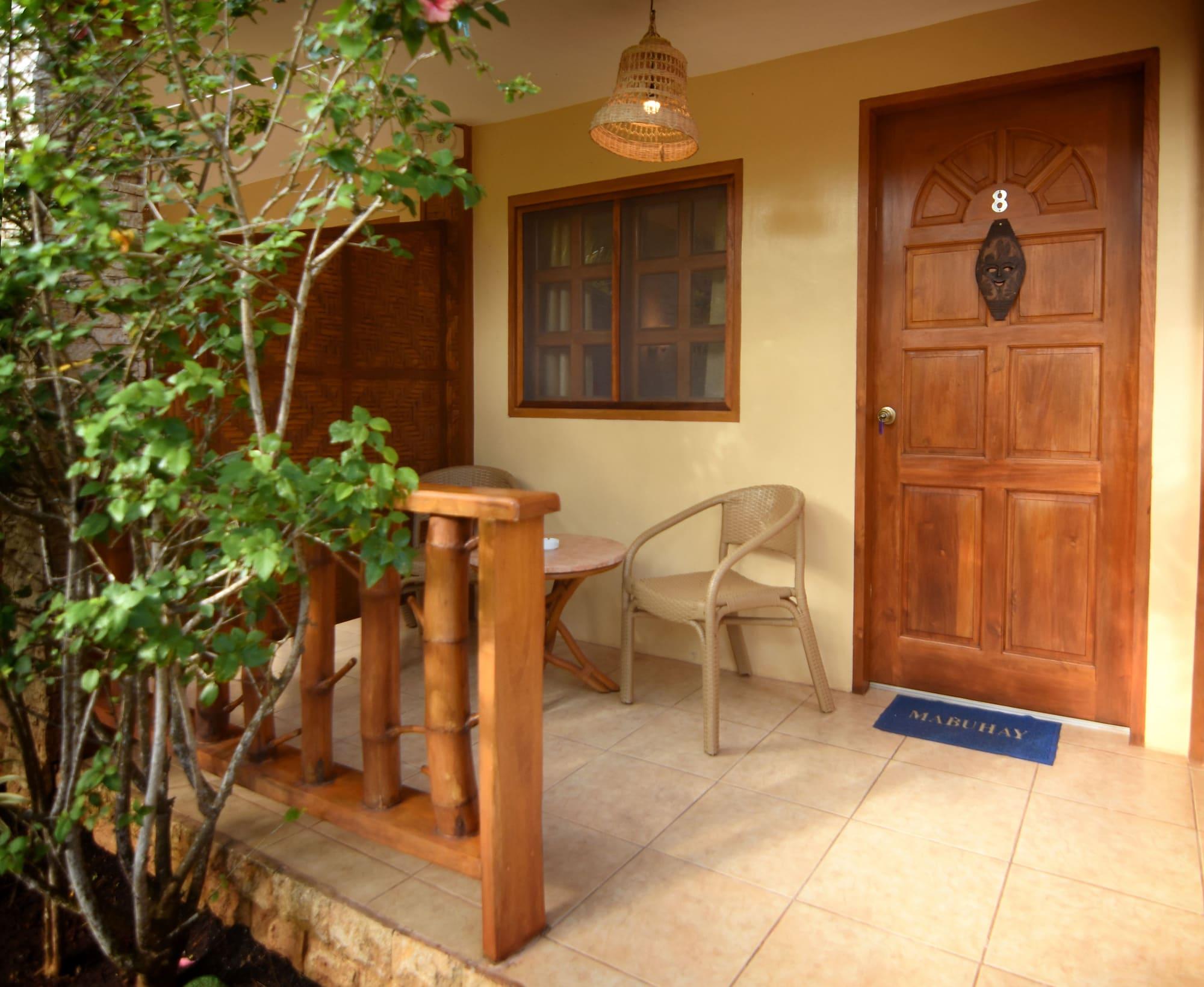 Alona42 Resort Panglao Bagian luar foto