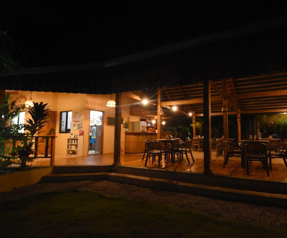 Alona42 Resort Panglao Bagian luar foto