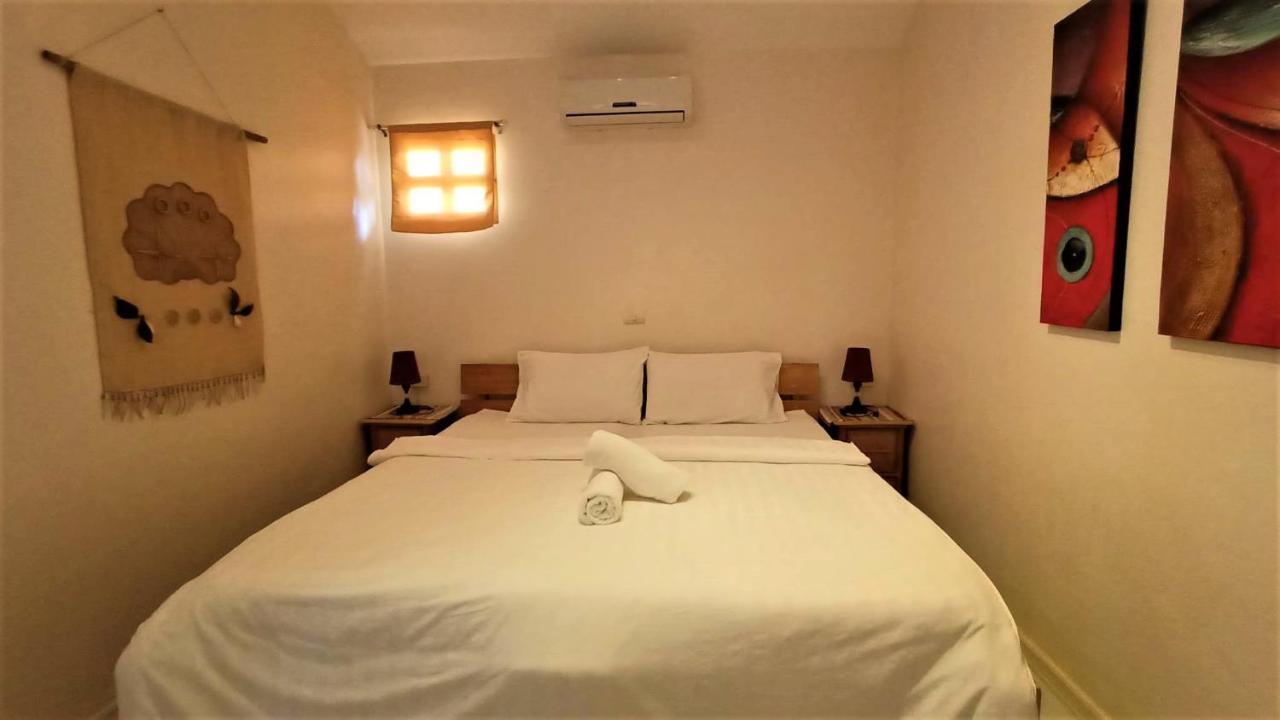 Alona42 Resort Panglao Bagian luar foto