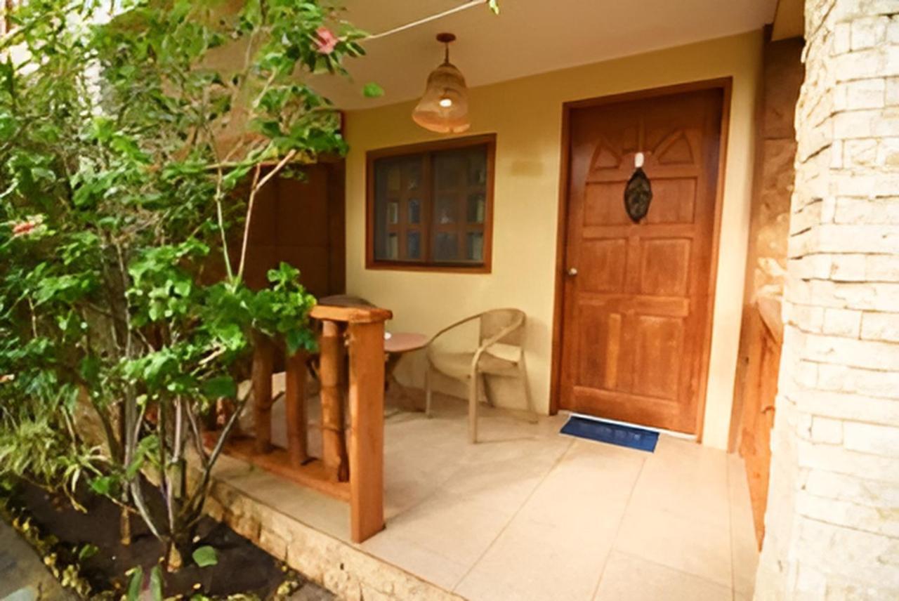 Alona42 Resort Panglao Bagian luar foto
