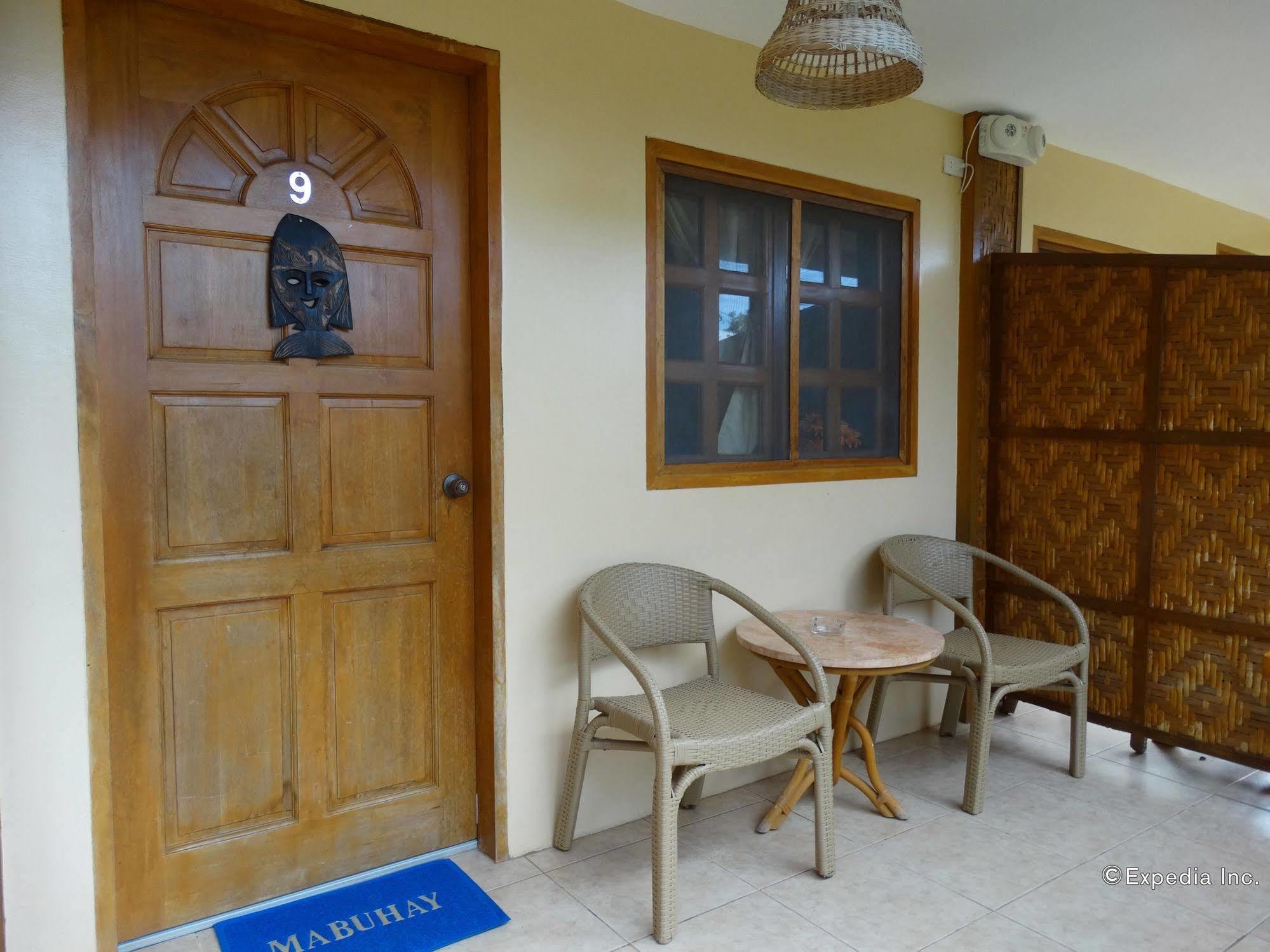 Alona42 Resort Panglao Bagian luar foto