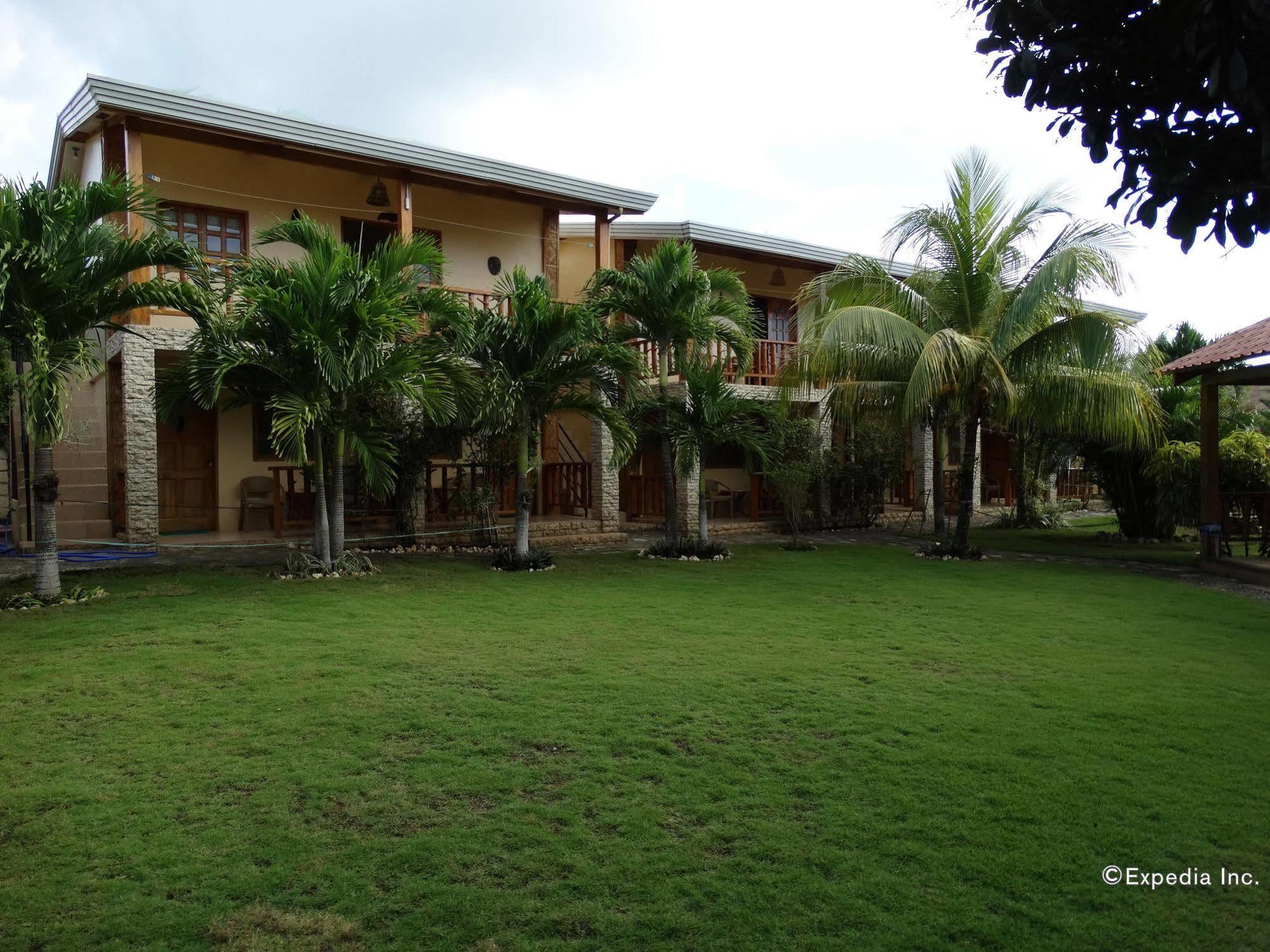Alona42 Resort Panglao Bagian luar foto